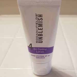 Rodan and fields unblemished step 4